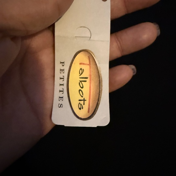 Talbots Classic Black Short Sleeve Top PM - Picture 6 of 9